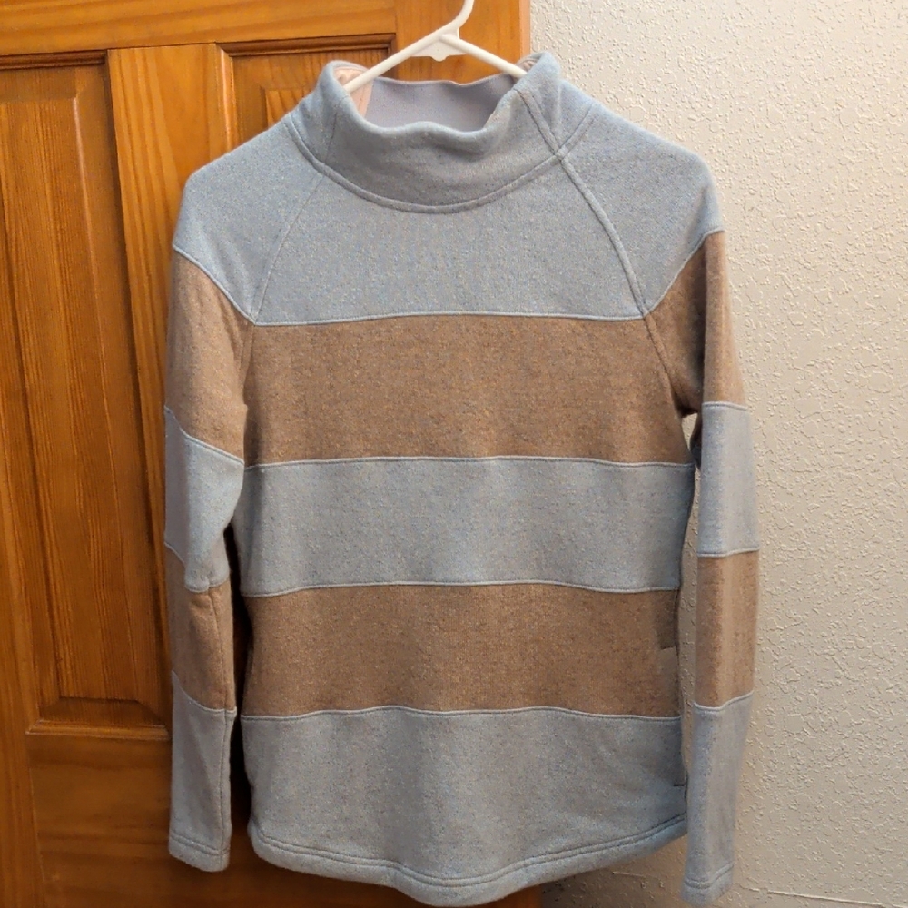 Prana Women's Turtleneck Sweater in Light Blue and Beige